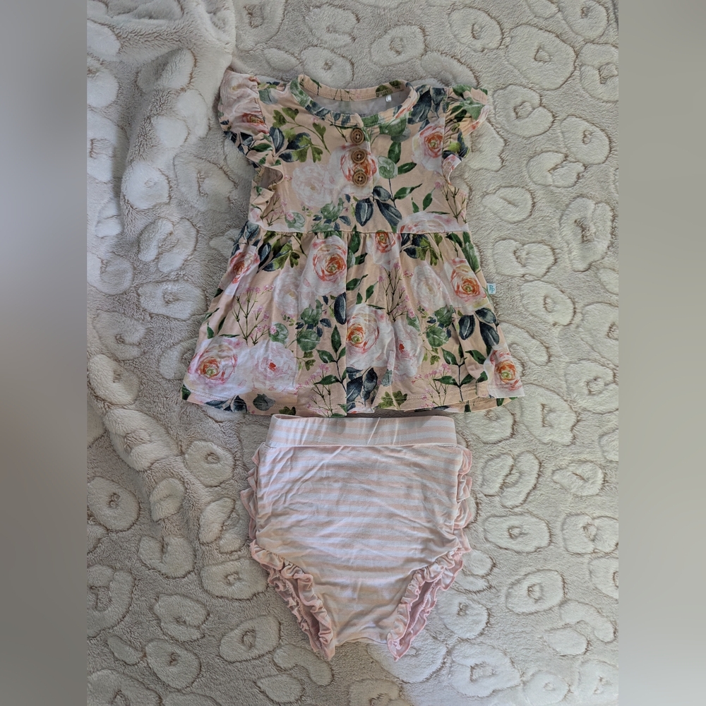 Posh Peanut Floral Baby Outfit